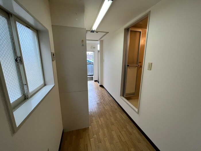 物件内観写真19　(居室)