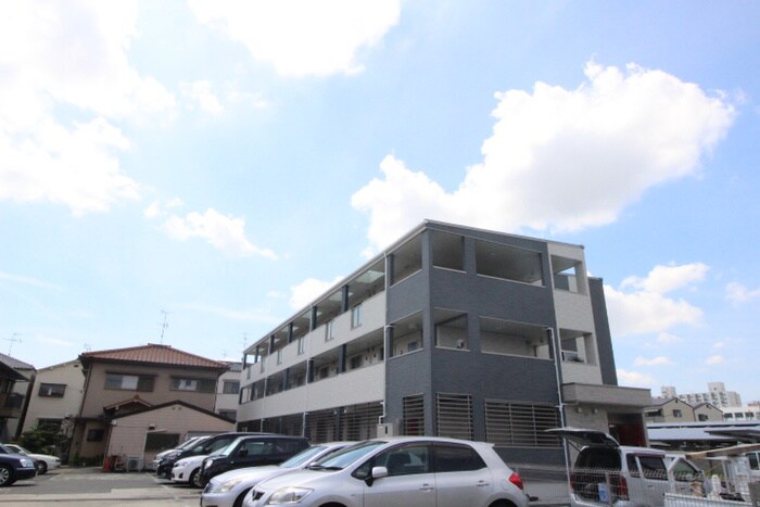 物件外観写真3　(外観写真)