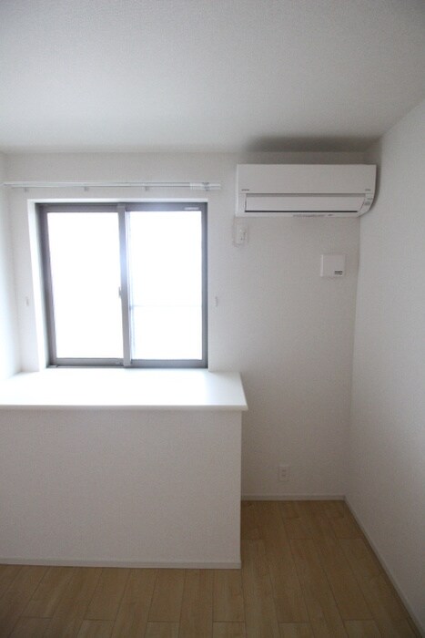 物件内観写真11　(内観写真)