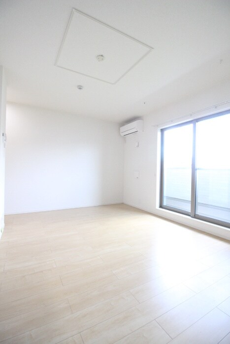 物件内観写真18　(居室)