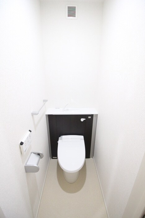 物件内観写真22　(トイレ)