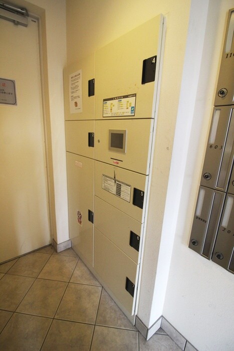 物件外観写真4　(建物設備)