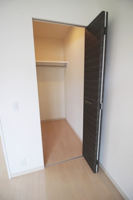 物件内観写真14　(収納)