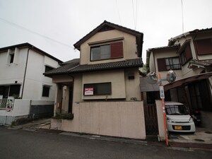 岡山４丁目貸家外観写真