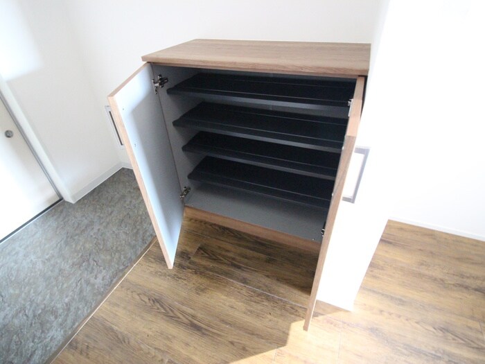 物件内観写真18　(靴箱)