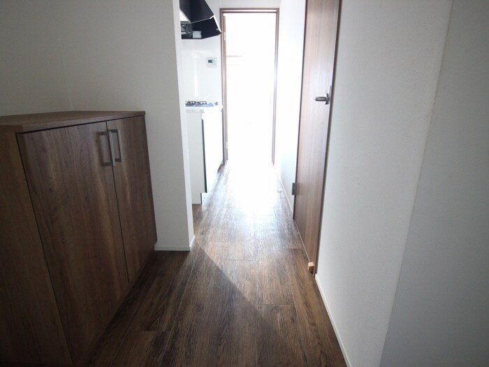 物件内観写真19　(廊下)