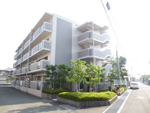 サンコート四條畷外観写真