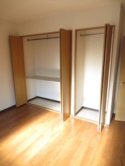 物件内観写真10　(収納)