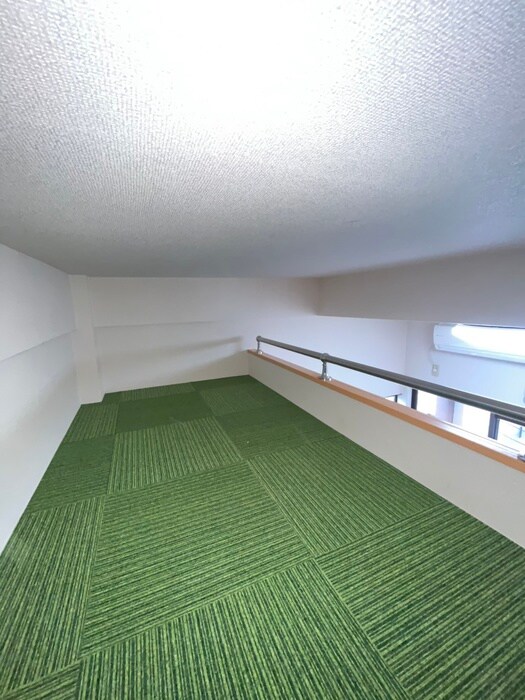 物件内観写真21　(居室)