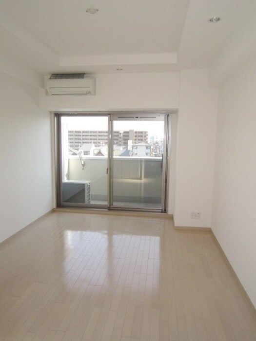 物件内観写真5　(居室)