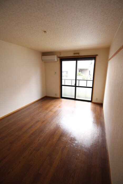 物件内観写真18　(居室)