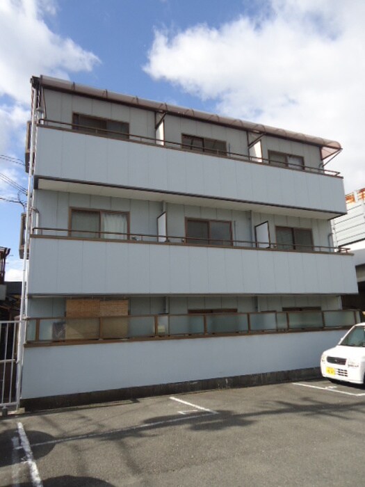 物件外観写真3　(外観写真)