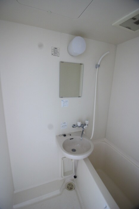 物件内観写真9　(洗面)