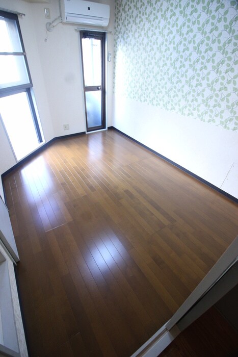 物件内観写真10　(居室)
