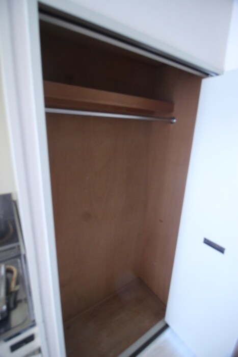 物件内観写真16　(収納)