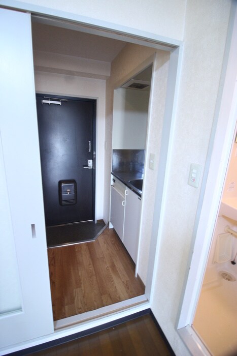 物件内観写真18　(廊下)