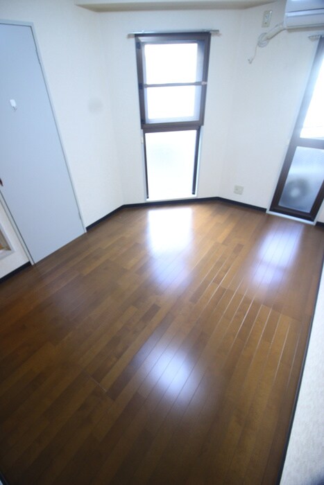 物件内観写真19　(居室)