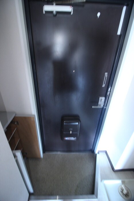 物件内観写真21　(玄関)