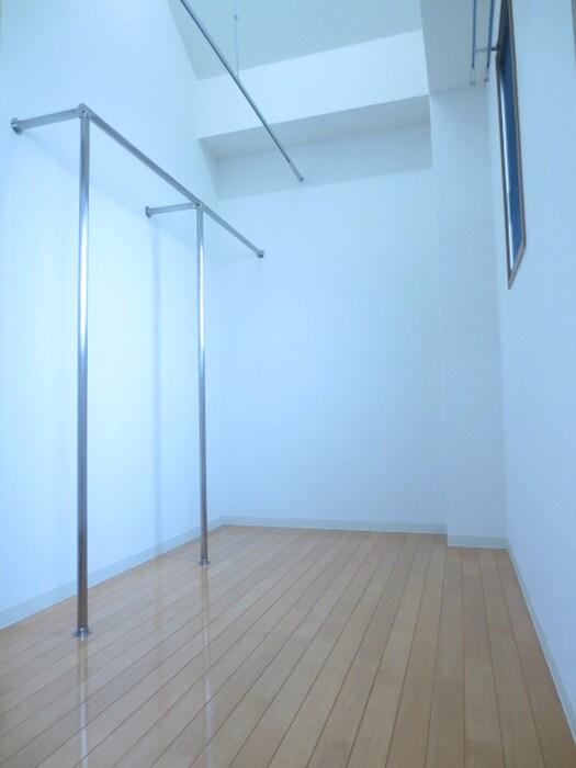 物件内観写真8　(収納)