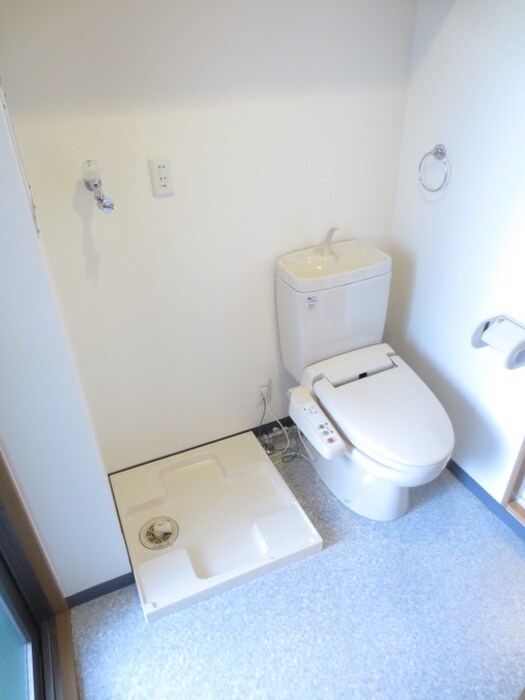 物件内観写真9　(トイレ)