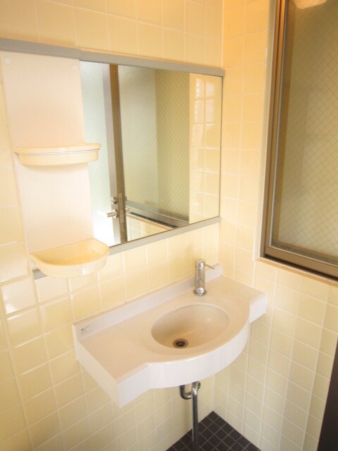 物件内観写真13　(洗面)