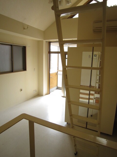 物件内観写真16　(居室)