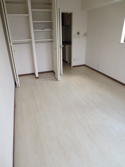 物件内観写真15　(居室)