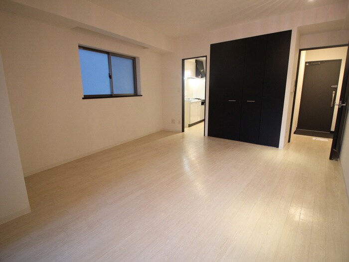 物件内観写真21　(居室)