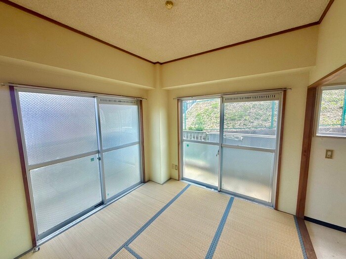 物件内観写真12　(居室)