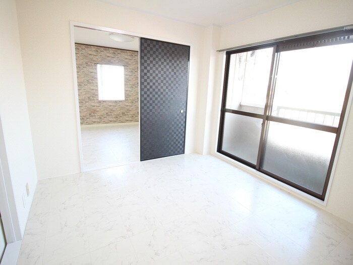 物件内観写真19　(居室)