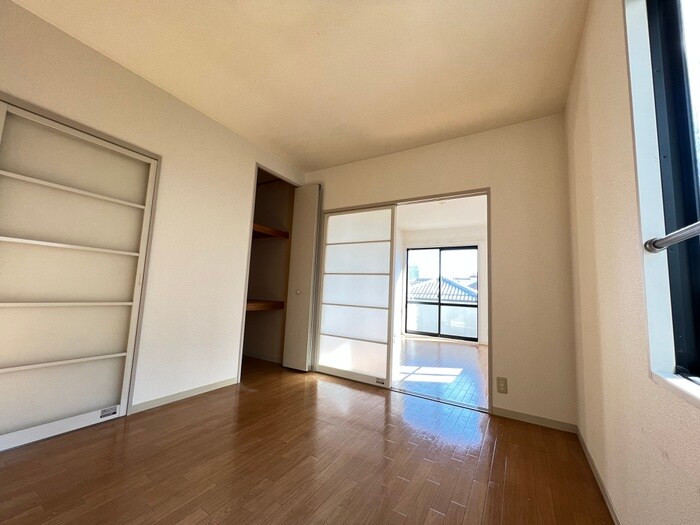 物件内観写真7　(居室)