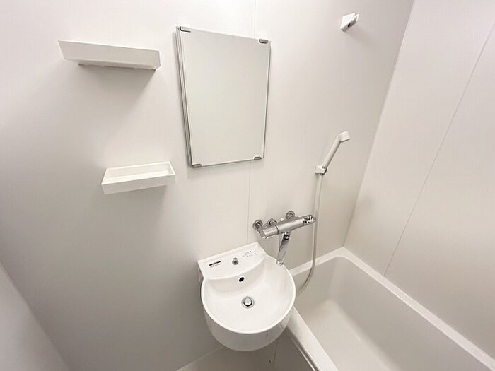 シティコアサーティ朱雀（102）の洗面