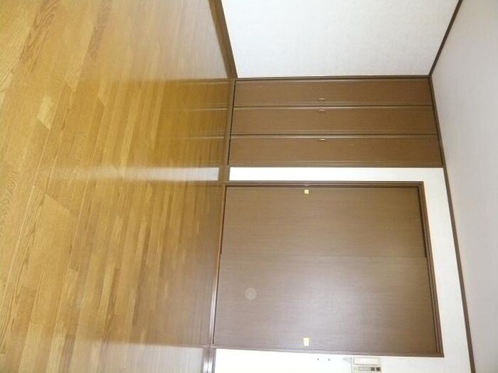 物件内観写真11　(居室)