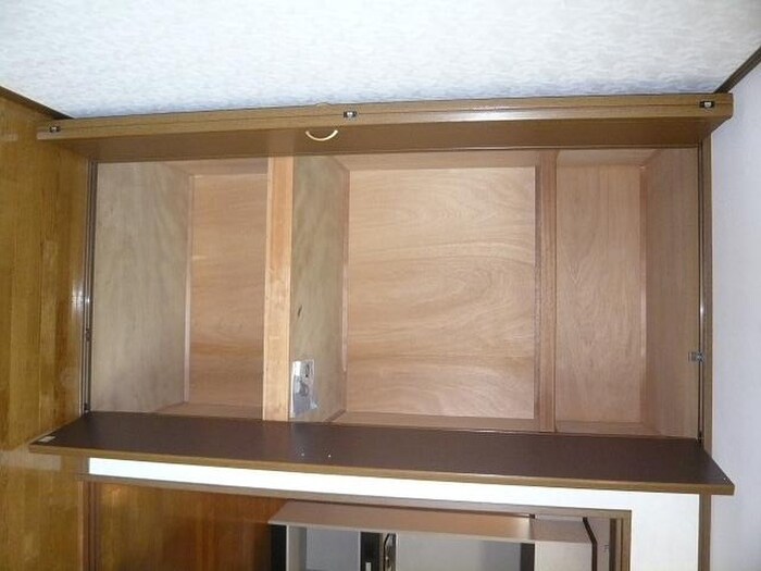 物件内観写真12　(収納)