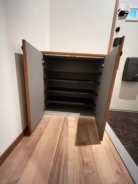 物件内観写真17　(靴箱)
