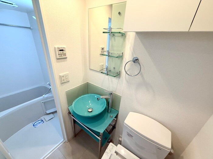 物件内観写真10　(洗面)