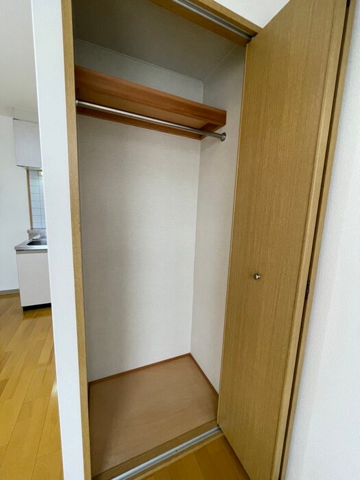 物件内観写真13　(収納)