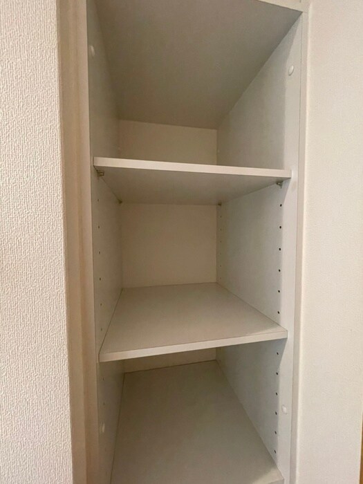 物件内観写真19　(収納)