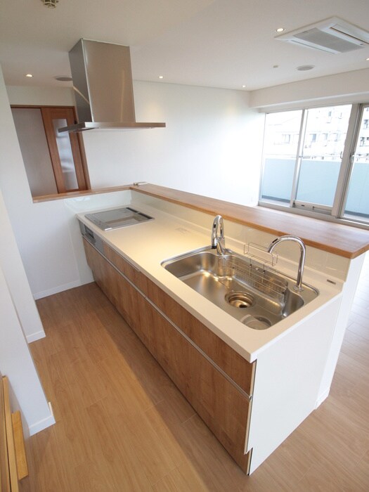 物件内観写真8　(キッチン)