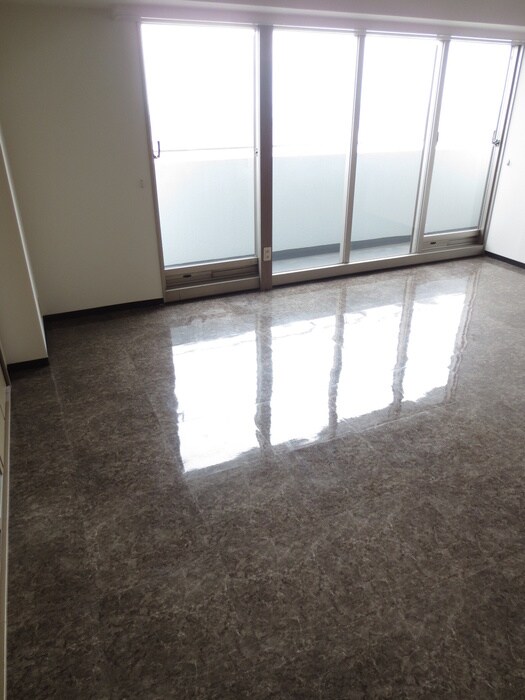 物件内観写真11　(居室)