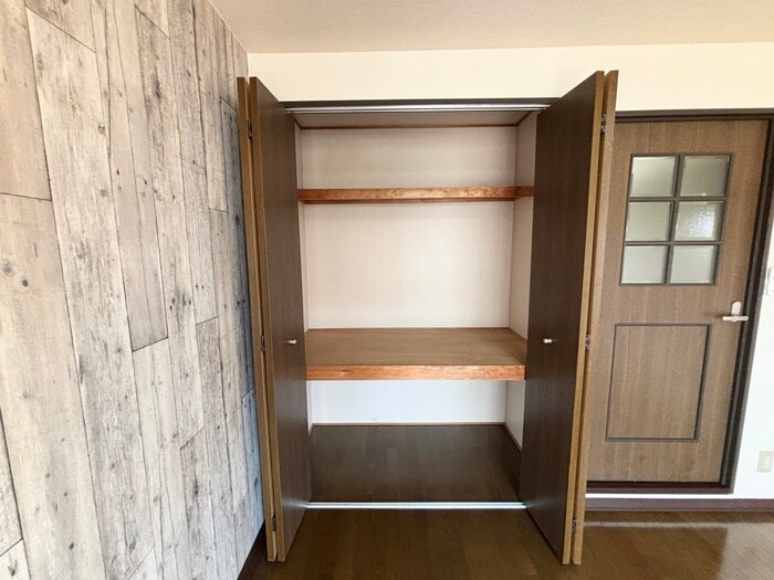 物件内観写真16　(収納)