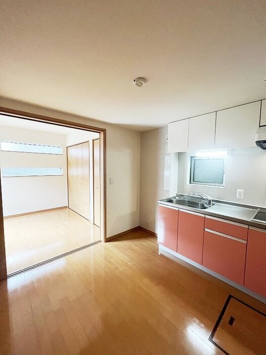 物件内観写真9　(居室)