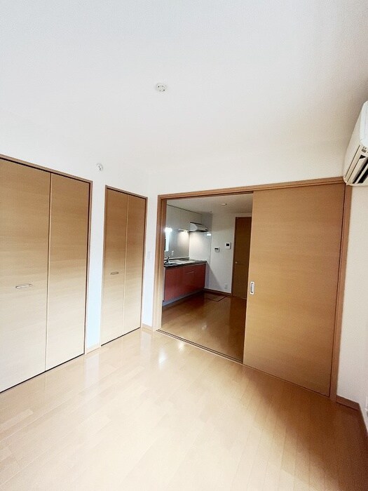 物件内観写真11　(居室)