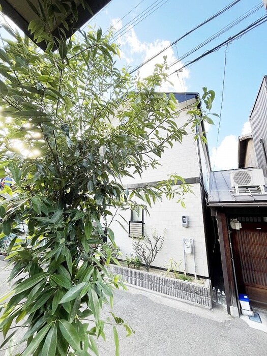 物件内観写真17　(室内からの展望)