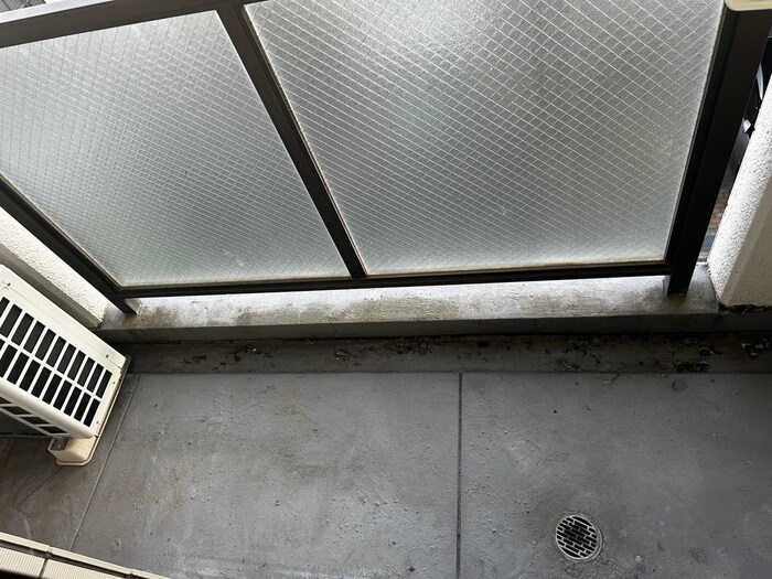 物件内観写真14　(洗濯機置場)