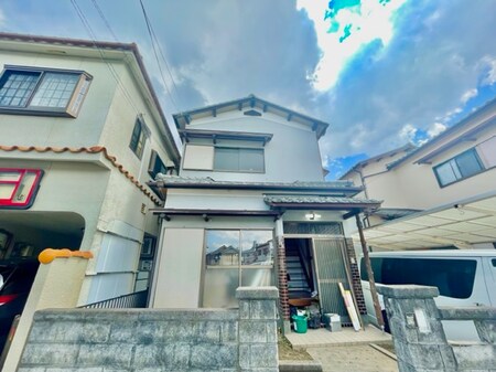 寝屋川市葛原１丁目貸家外観写真