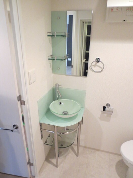 物件内観写真9　(洗面)