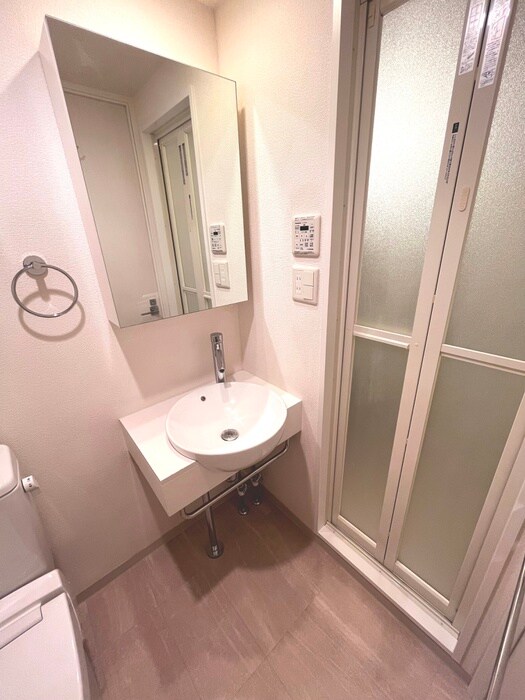 物件内観写真9　(洗面)