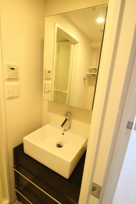 物件内観写真12　(洗面)