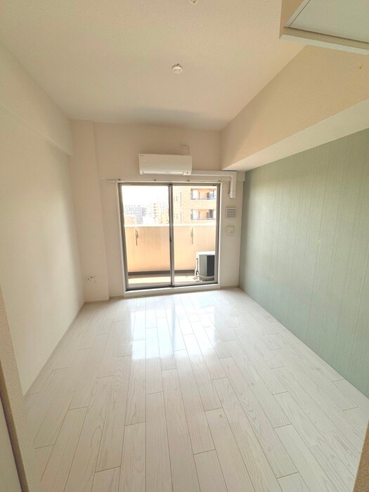 物件内観写真12　(居室)